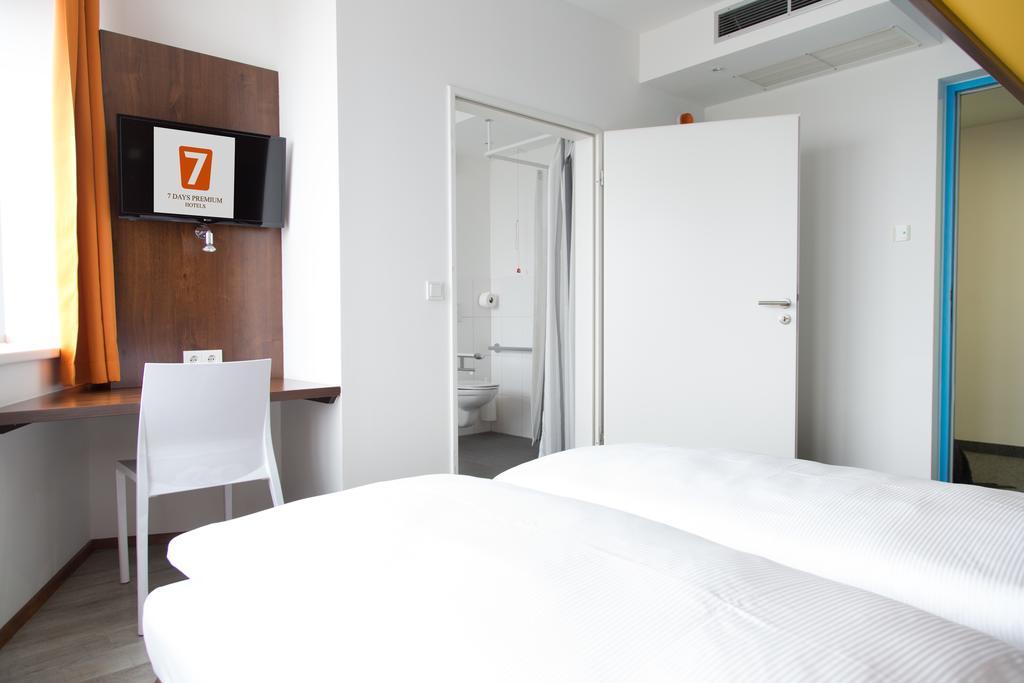 7 Days Premium Hotel Linz-Ansfelden Buitenkant foto